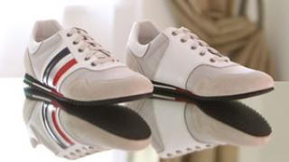 działalności butów - poważna s